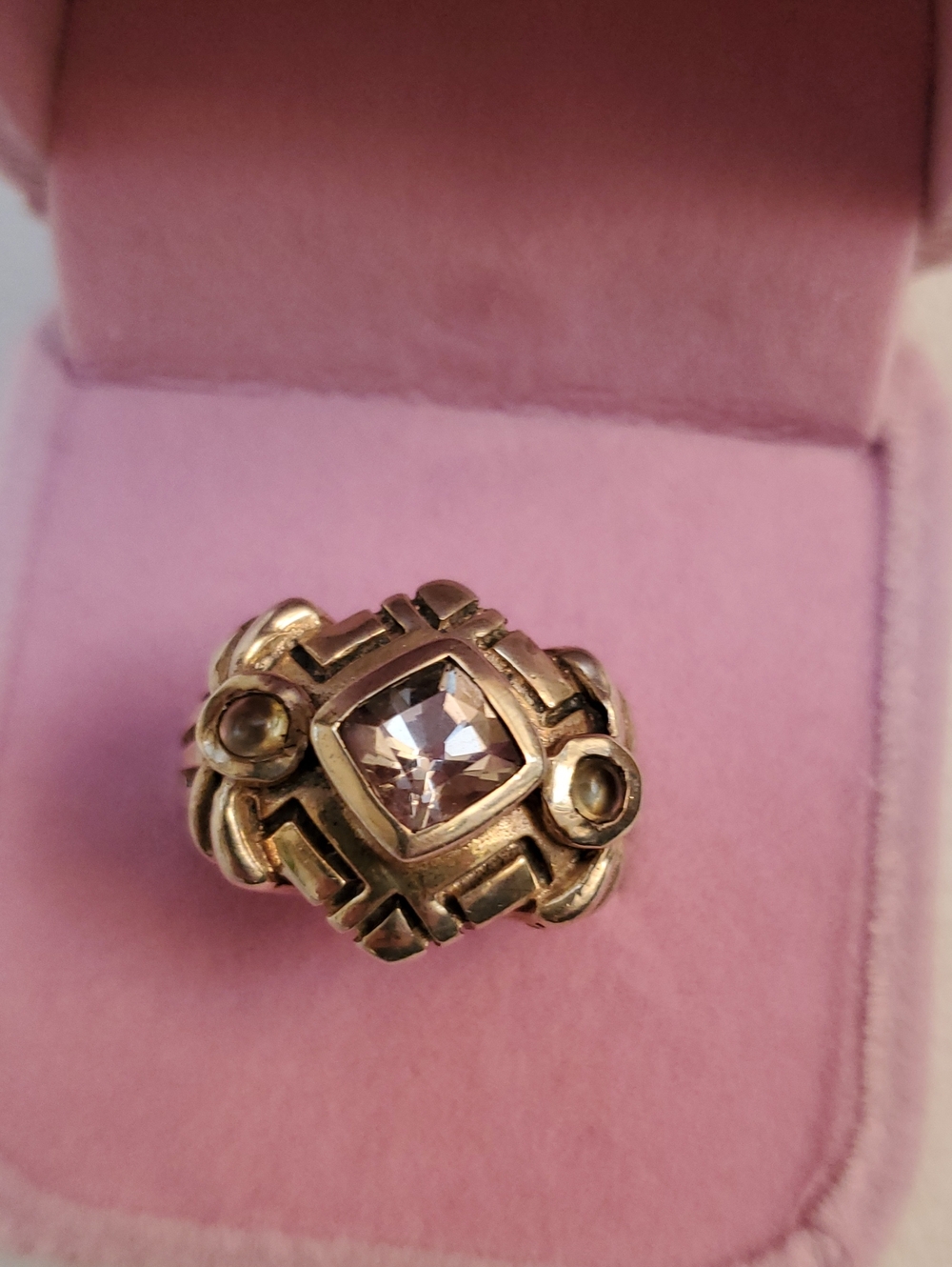 Antique-Style Silver Ring with Light Pink Center Stone - Women Jewelry